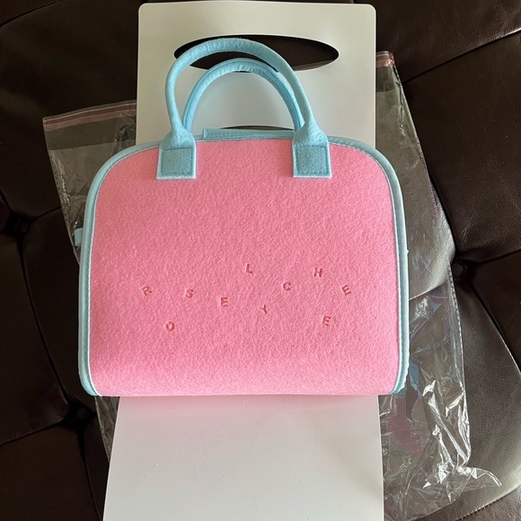 2/$25💙NWOT Pink Felt Organizer Folding Tote Bag - Picture 2 of 5
